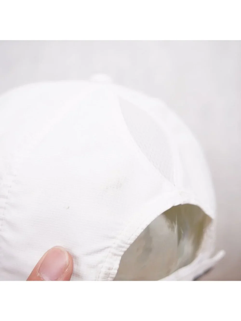 Life Is Good Breathable Baseball Cap Hat Adult One Size White Strawberry Logo